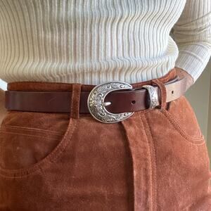 90s vintage floral buckle leather belt